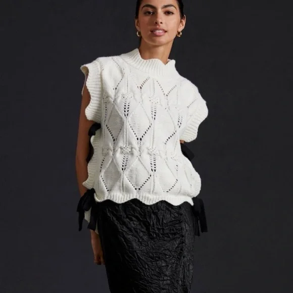 MAEVE ANTHROPOLOGIE Bow Ribbon Tie Sweater Vest in Ivory One Size NWT - Picture 3 of 9